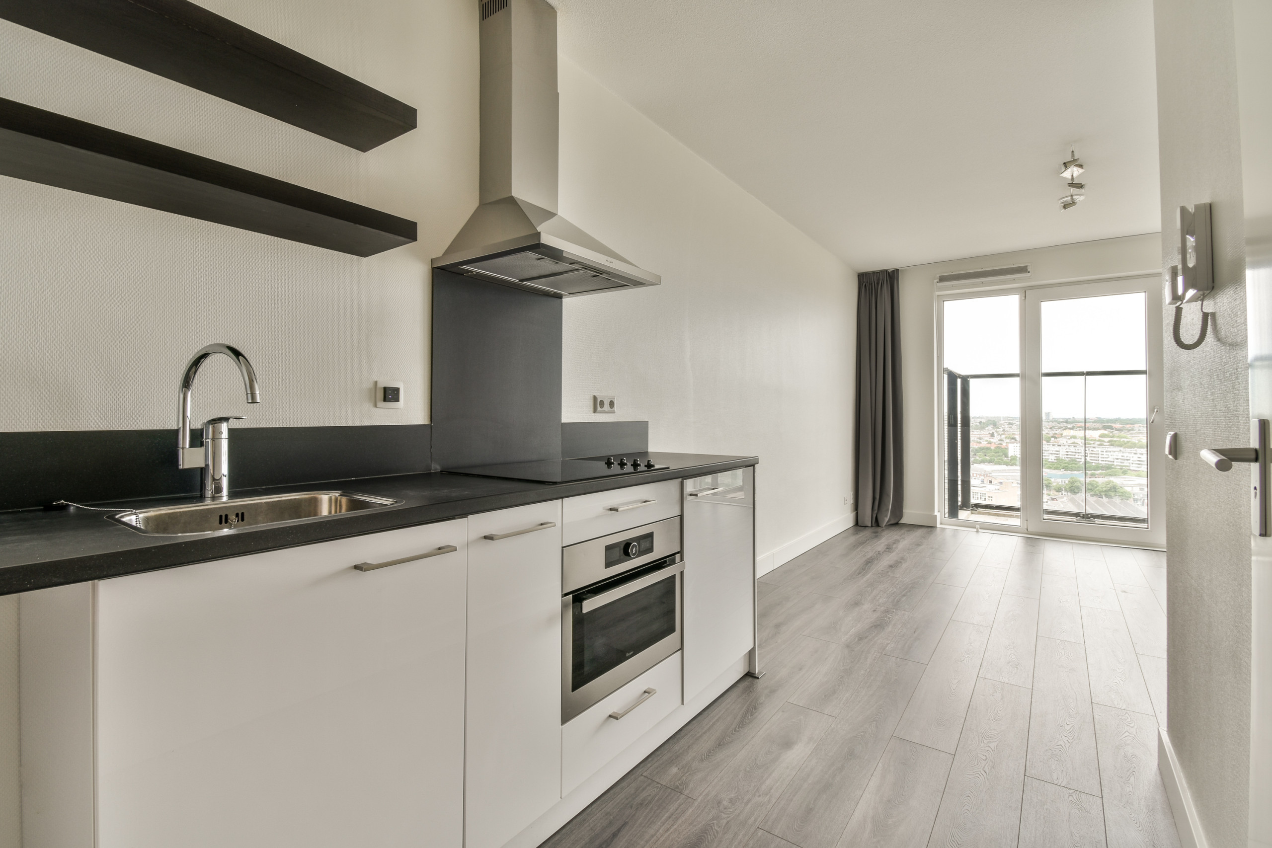 studios te huur op Waldorpstraat 1260