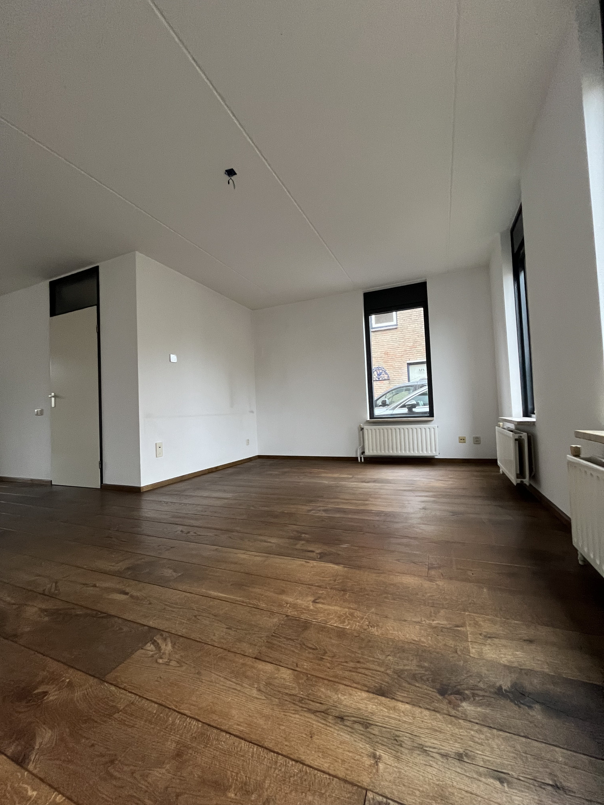 apartments for rent on Rogier van Leefdaelstraat 5