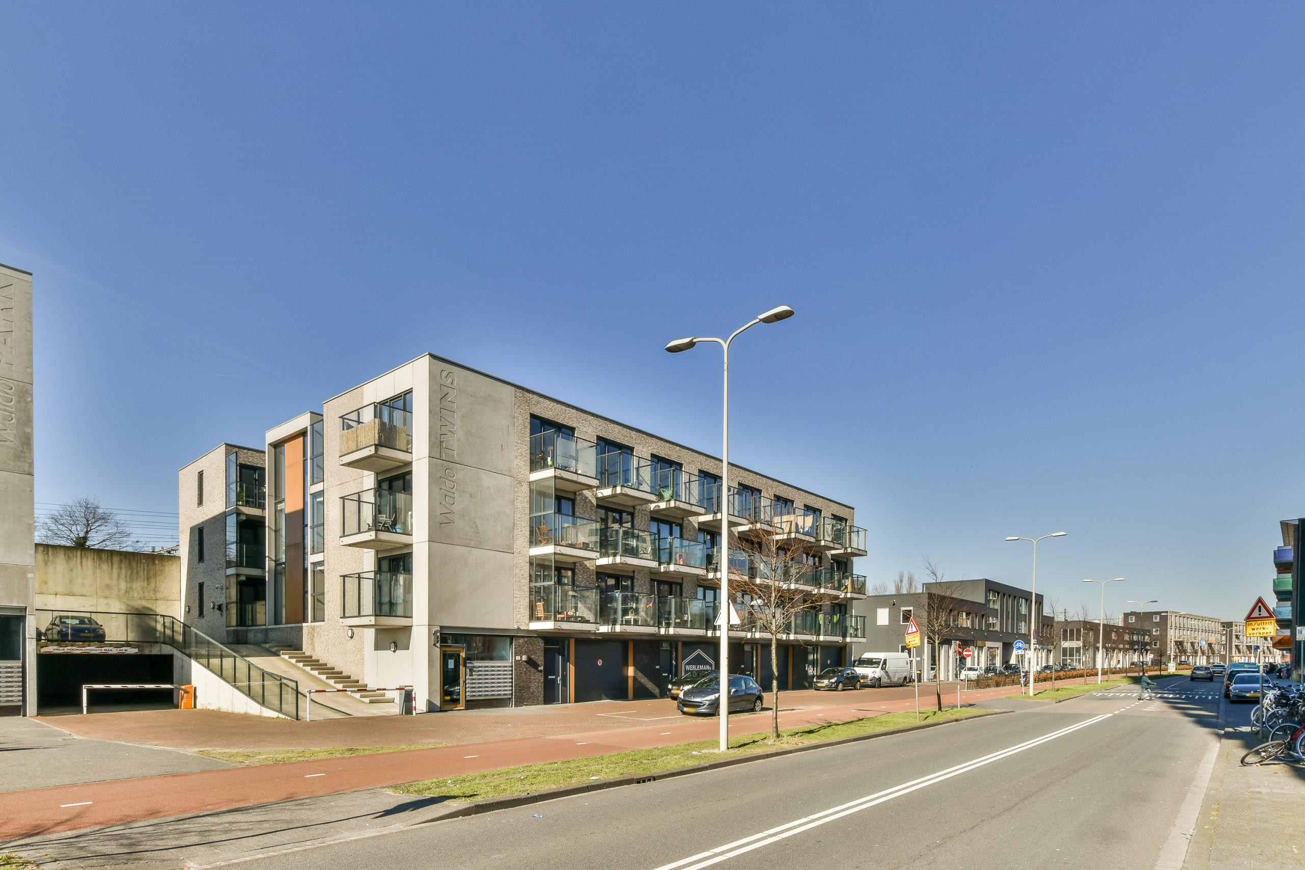 studios for rent on Waldorpstraat 459 A