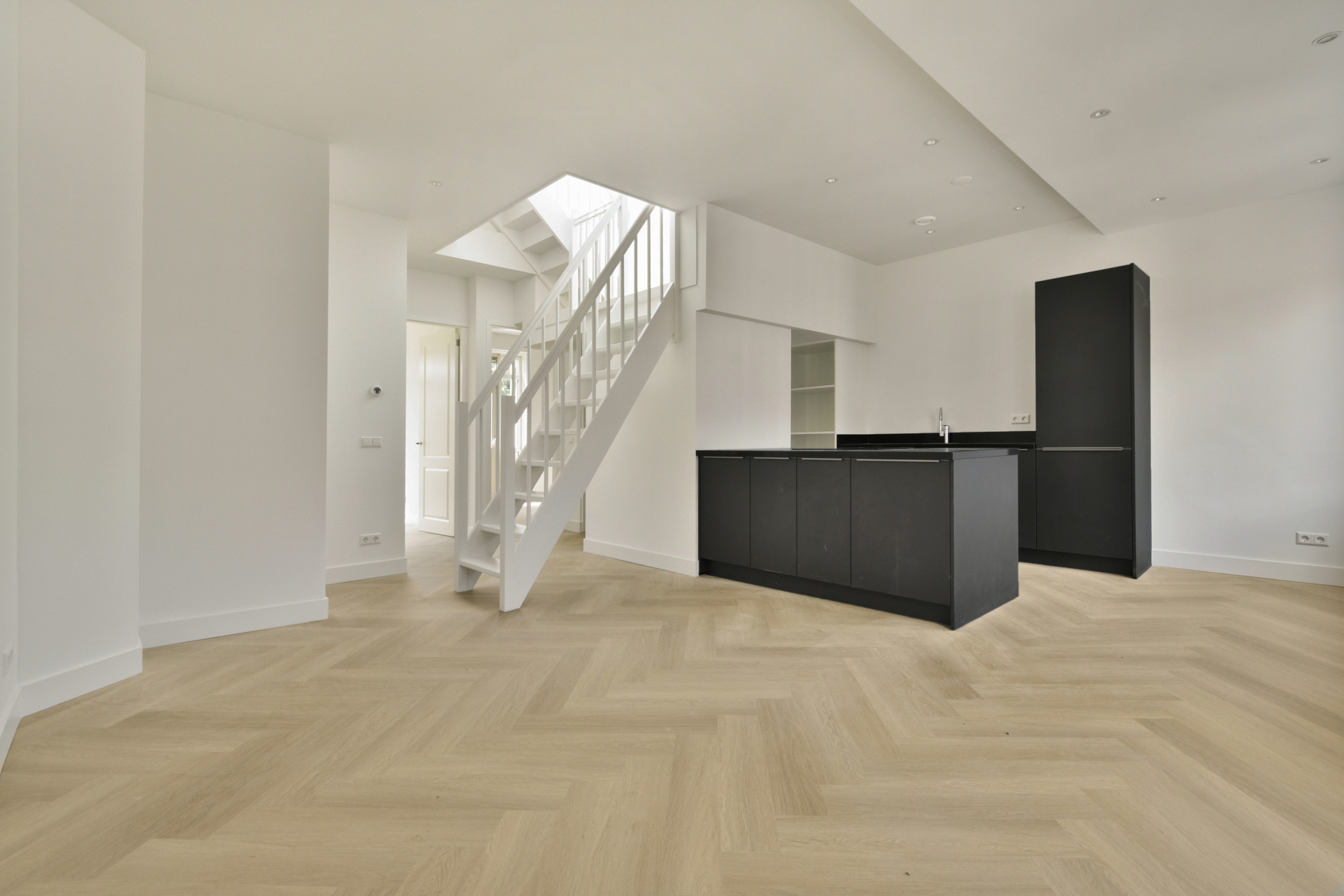 private-rentals for rent on Jan Van Riebeekstraat 15 3