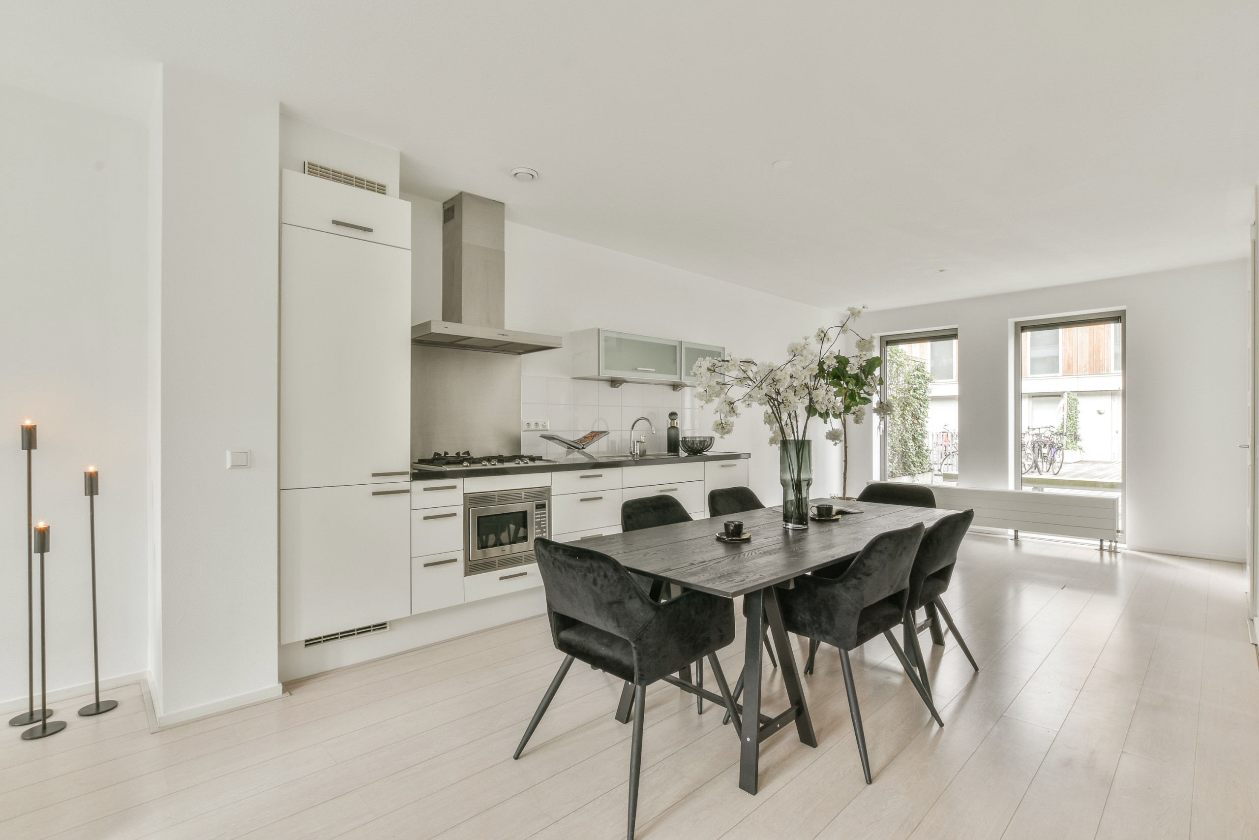 private-rentals for rent on Carolina MacGillavrylaan 196