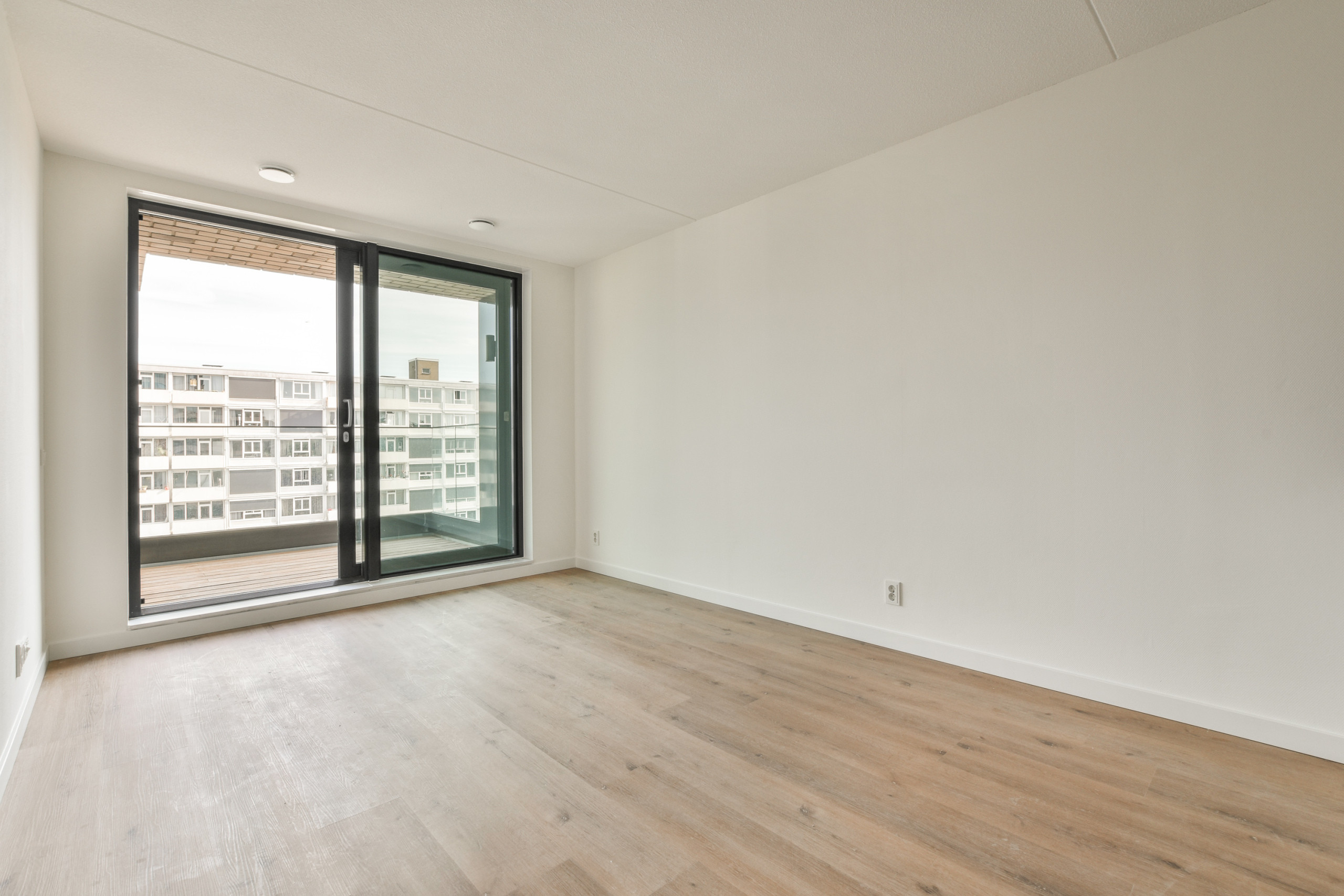 apartments for rent on Marius Bauerstraat 30 8