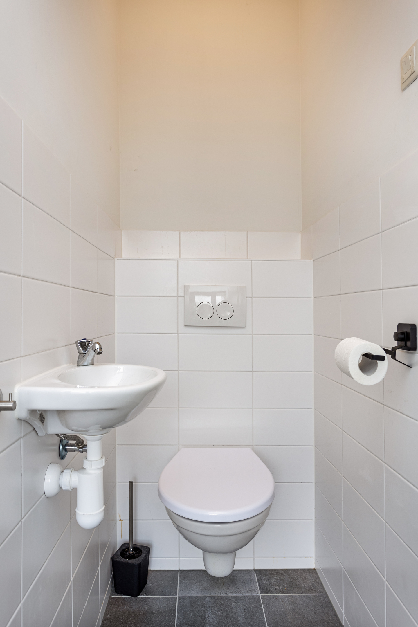 5-غرفة منزل وعائلة واحدة بمساحة 111 m²